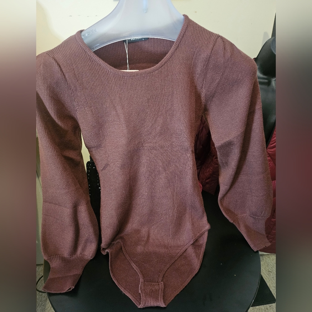 Brown stretch ribbed bodysuit sz Lrg